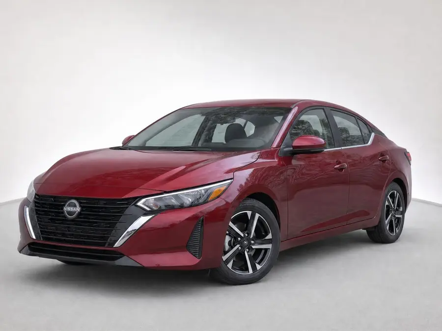 2025 Nissan Sentra — image 1 of 9