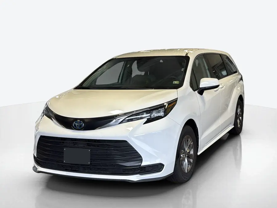 2025 Toyota Sienna