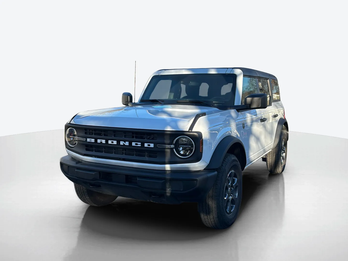 2025 Ford Bronco — image 1 of 6