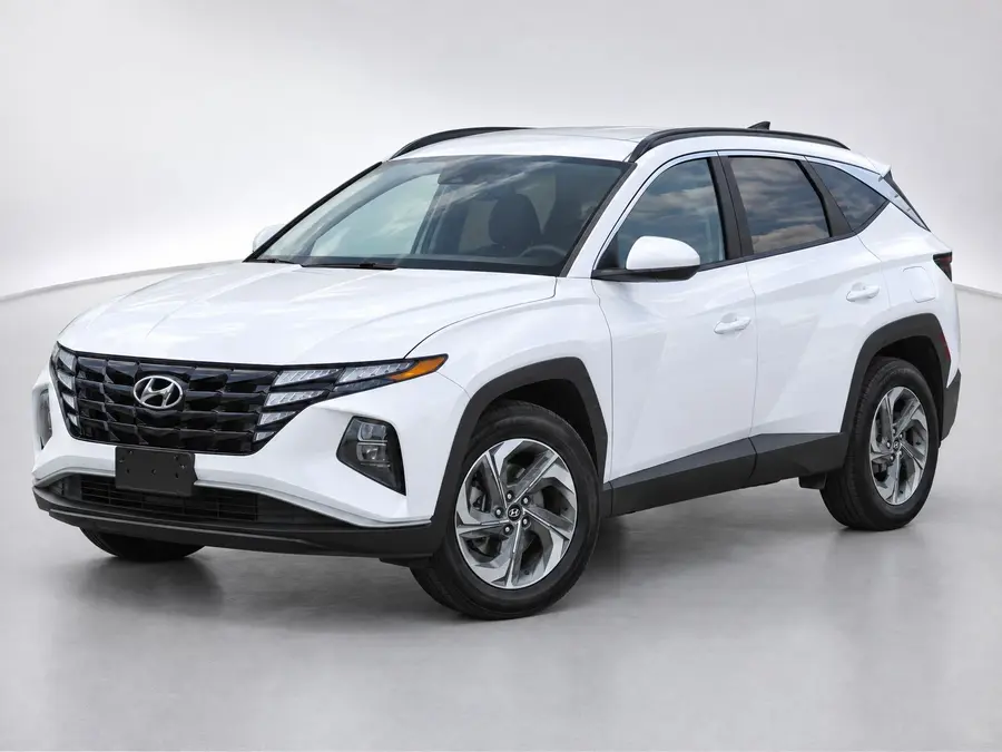 2024 Hyundai Tucson — image 1 of 9