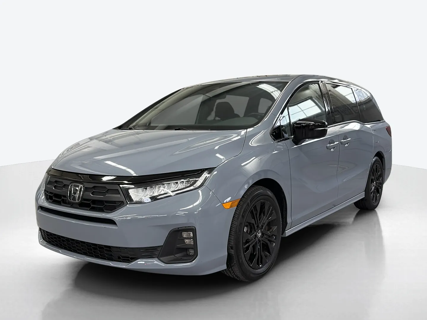 2025 Honda Odyssey — image 1 of 6