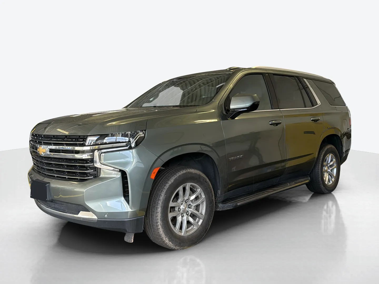 2024 Chevrolet Tahoe — image 1 of 8