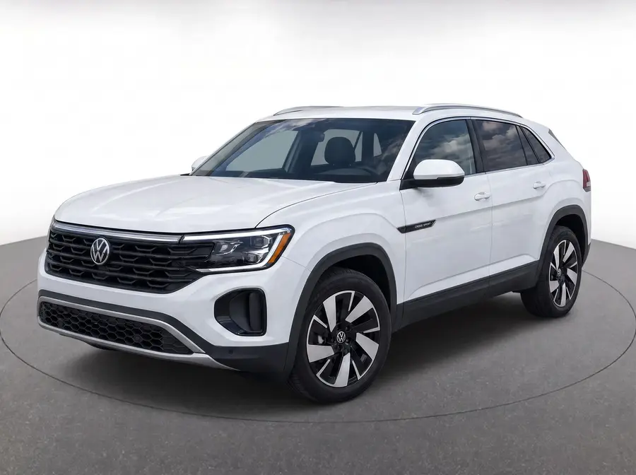2025 Volkswagen Atlas Cross Sport — image 1 of 9