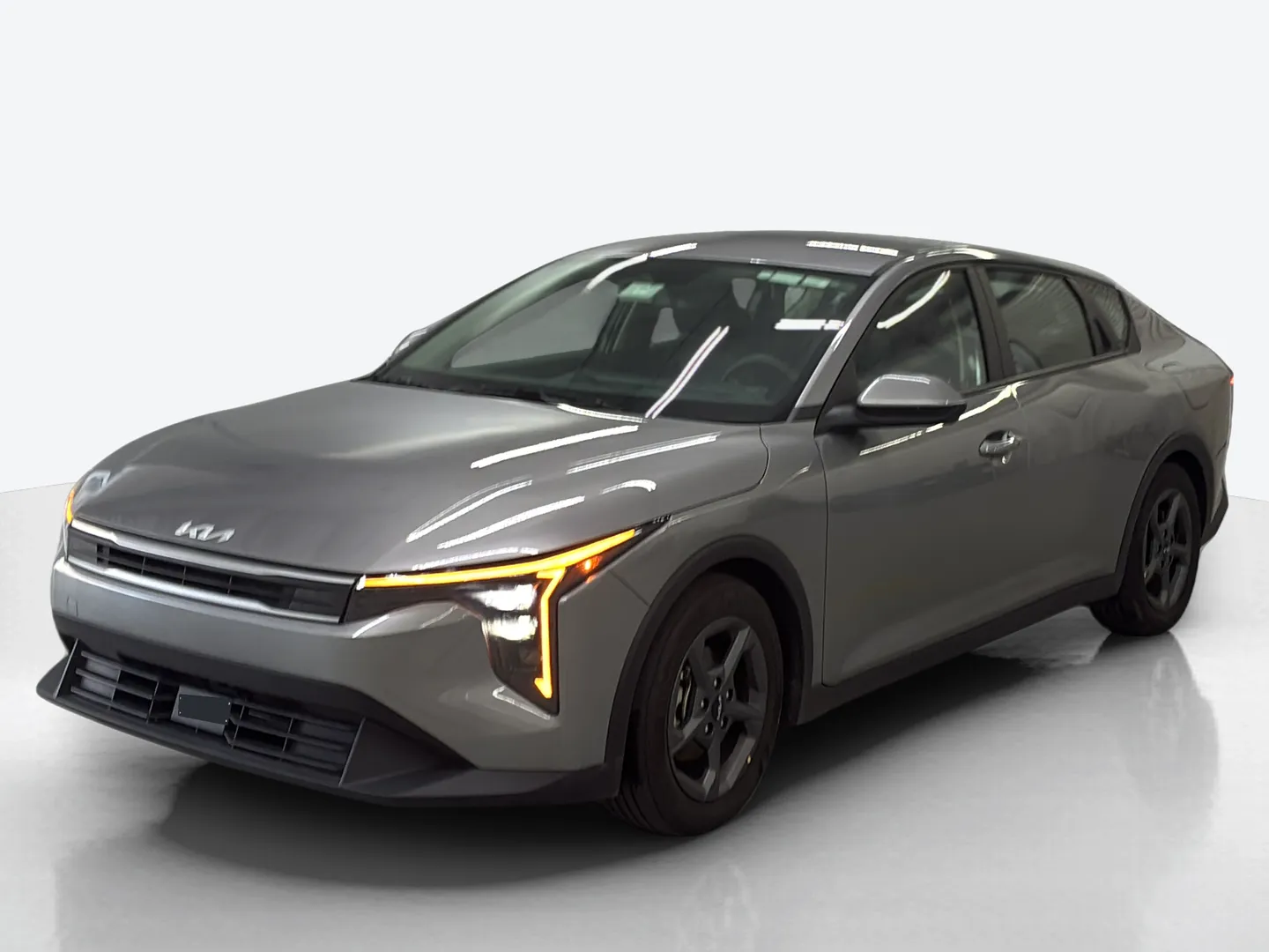 2025 Kia K4 — image 1 of 8