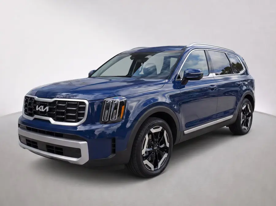 2025 Kia Telluride — image 1 of 9