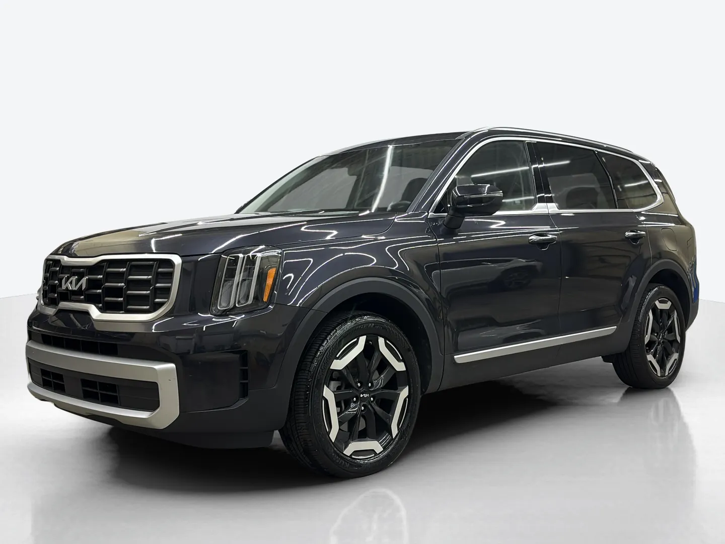 2025 Kia Telluride — image 1 of 8