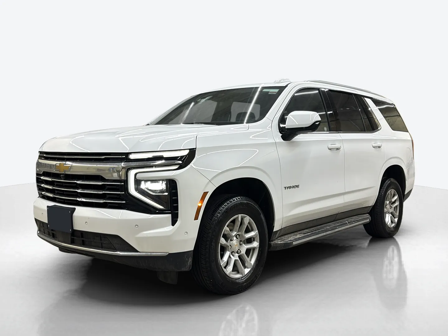 2025 Chevrolet Tahoe — image 1 of 6
