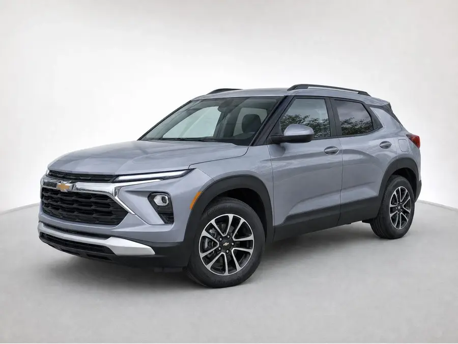 2025 Chevrolet Trailblazer — image 1 of 9