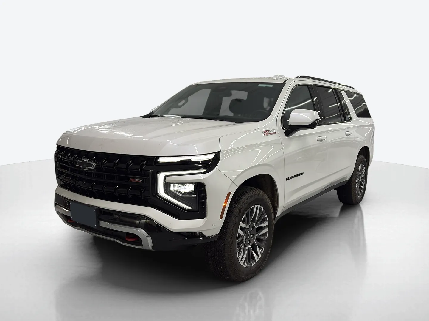 2025 Chevrolet Suburban — image 1 of 6