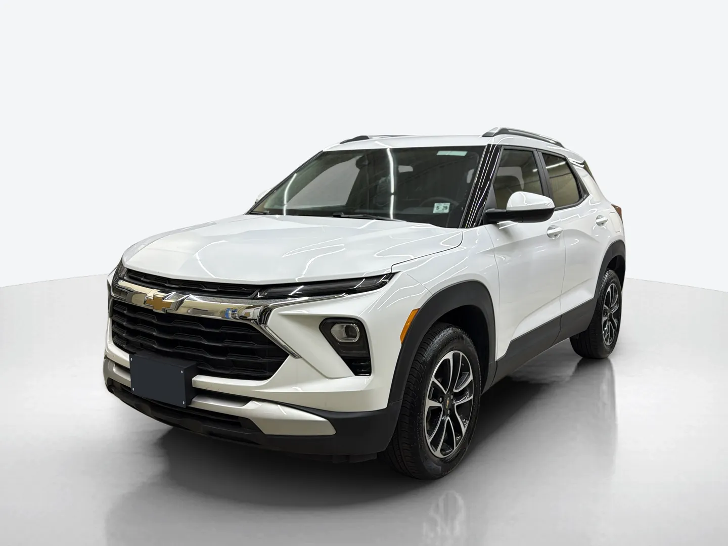 2025 Chevrolet Trailblazer — image 1 of 8
