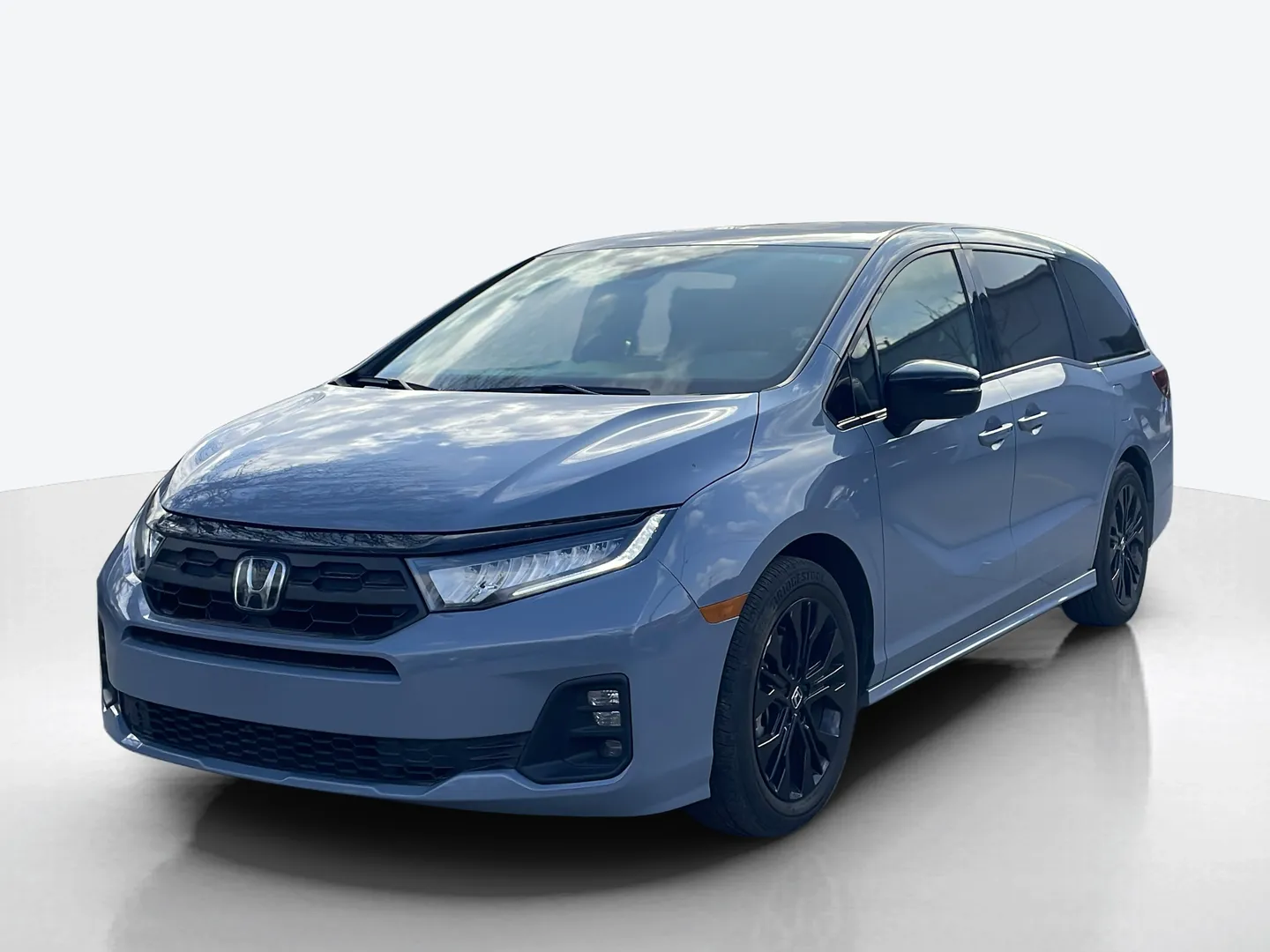 2025 Honda Odyssey — image 1 of 6