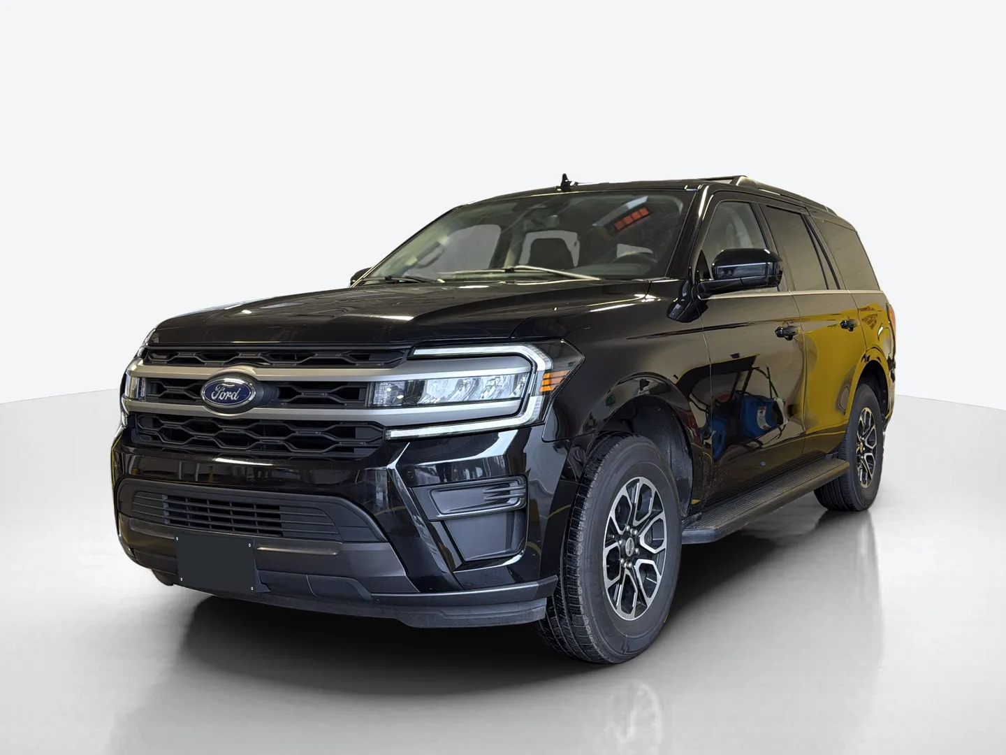 2024 Ford Expedition — image 1 of 6