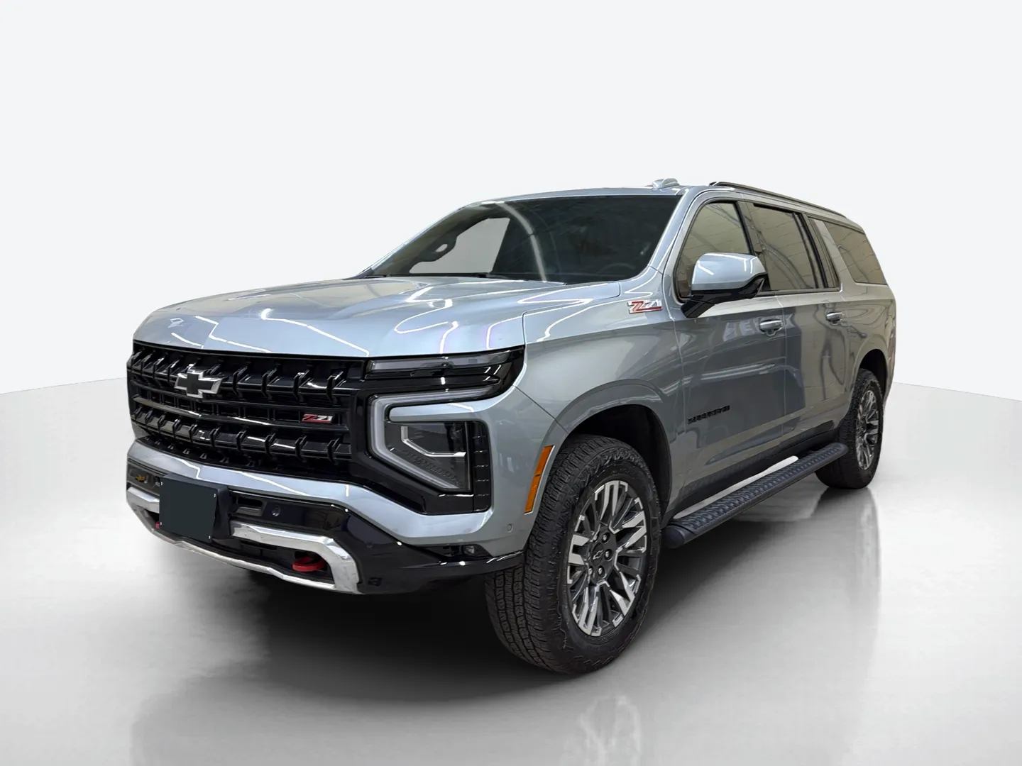 2025 Chevrolet Suburban — image 1 of 6