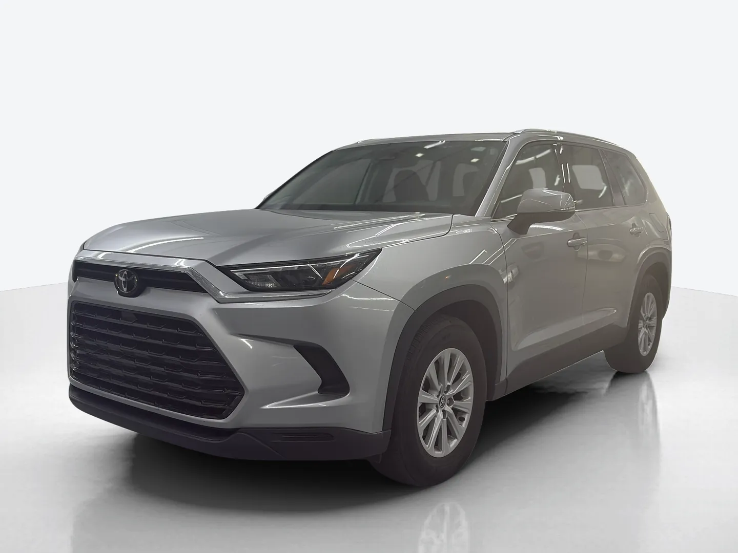 2025 Toyota Grand Highlander — image 1 of 6