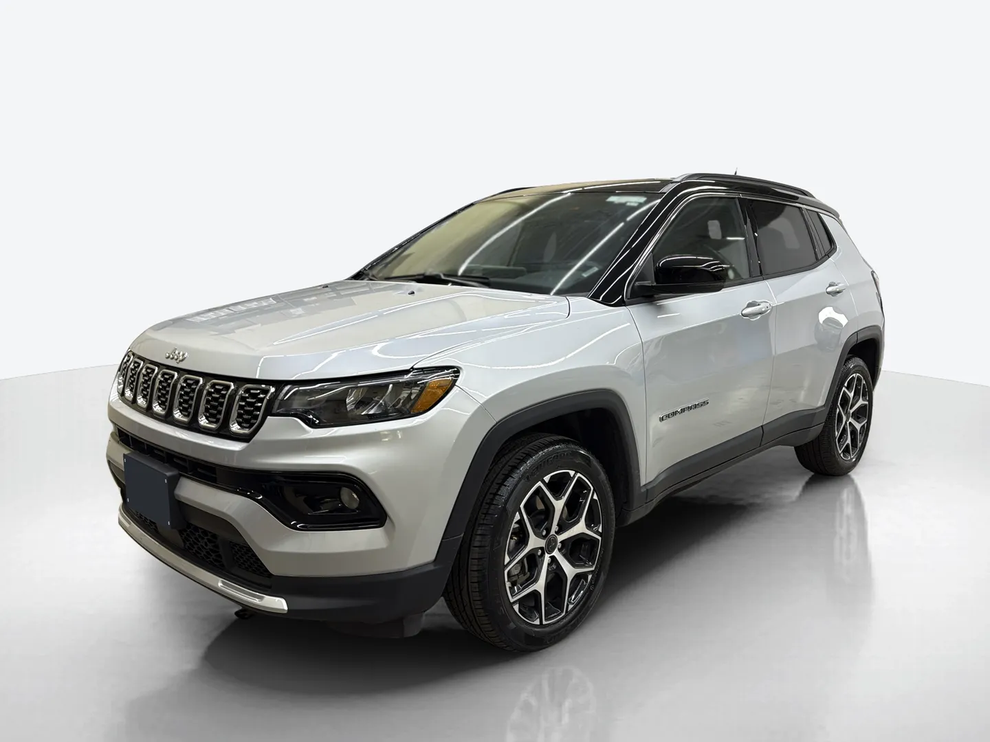 2025 Jeep Compass — image 1 of 8