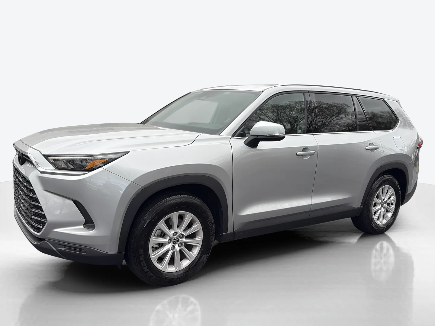 2026 Toyota Grand Highlander — image 1 of 8