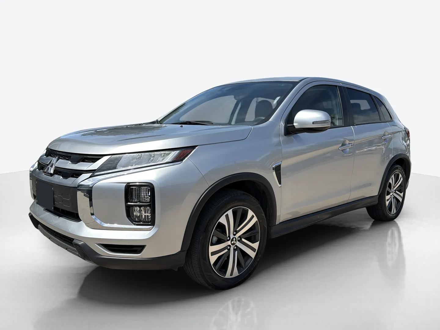 2025 Mitsubishi Outlander Sport — image 1 of 6