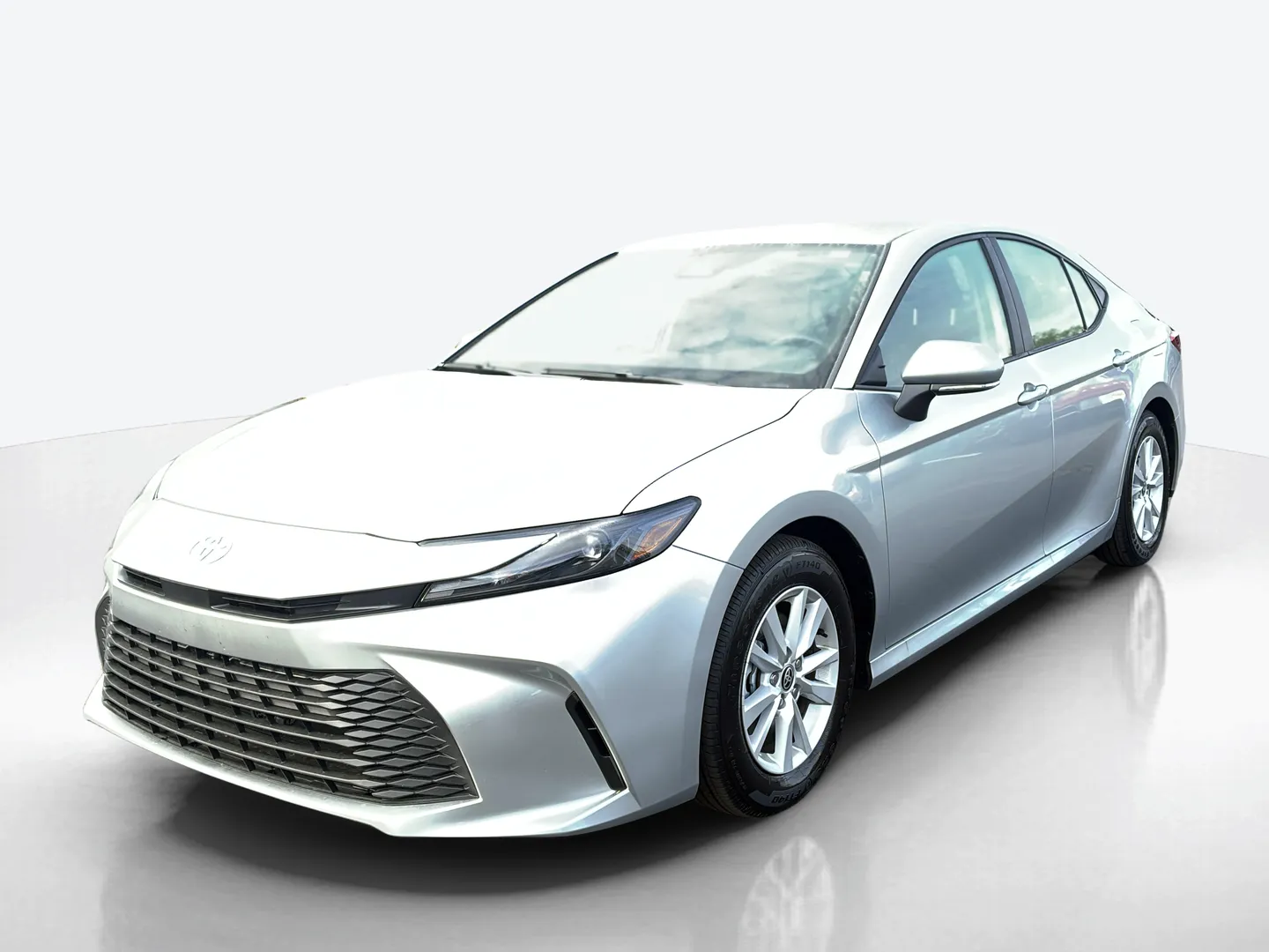 2026 Toyota Camry — image 1 of 5