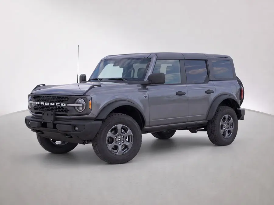 2025 Ford Bronco — image 1 of 9