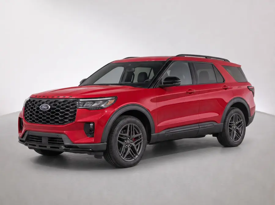 2025 Ford Explorer — image 1 of 9