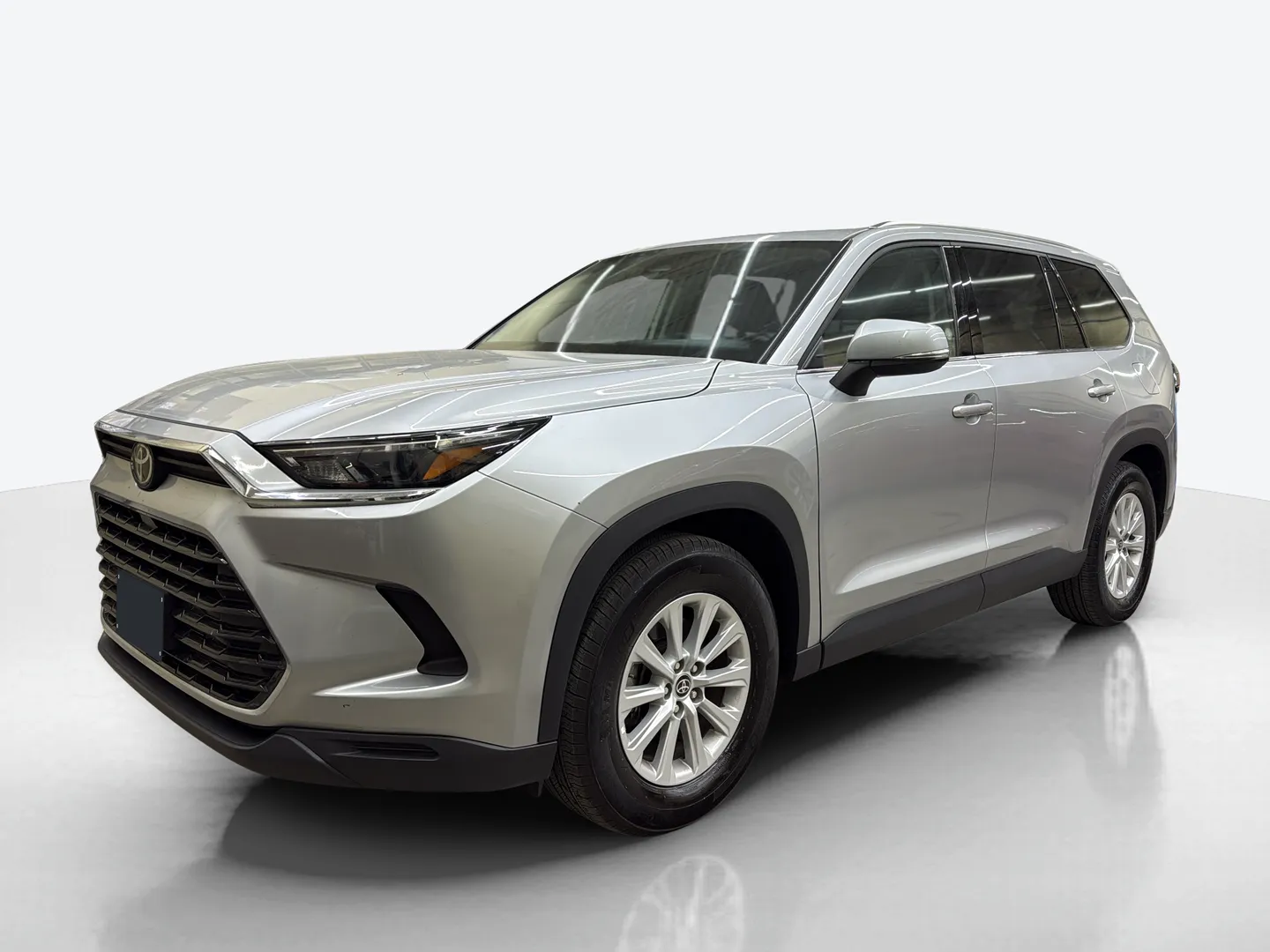 2025 Toyota Grand Highlander — image 1 of 5