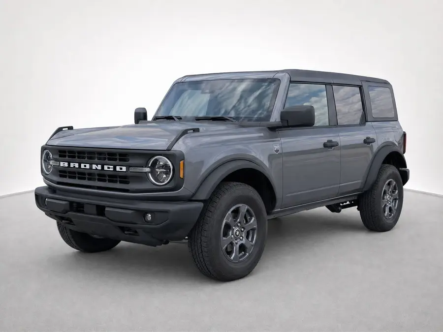 2025 Ford Bronco — image 1 of 9