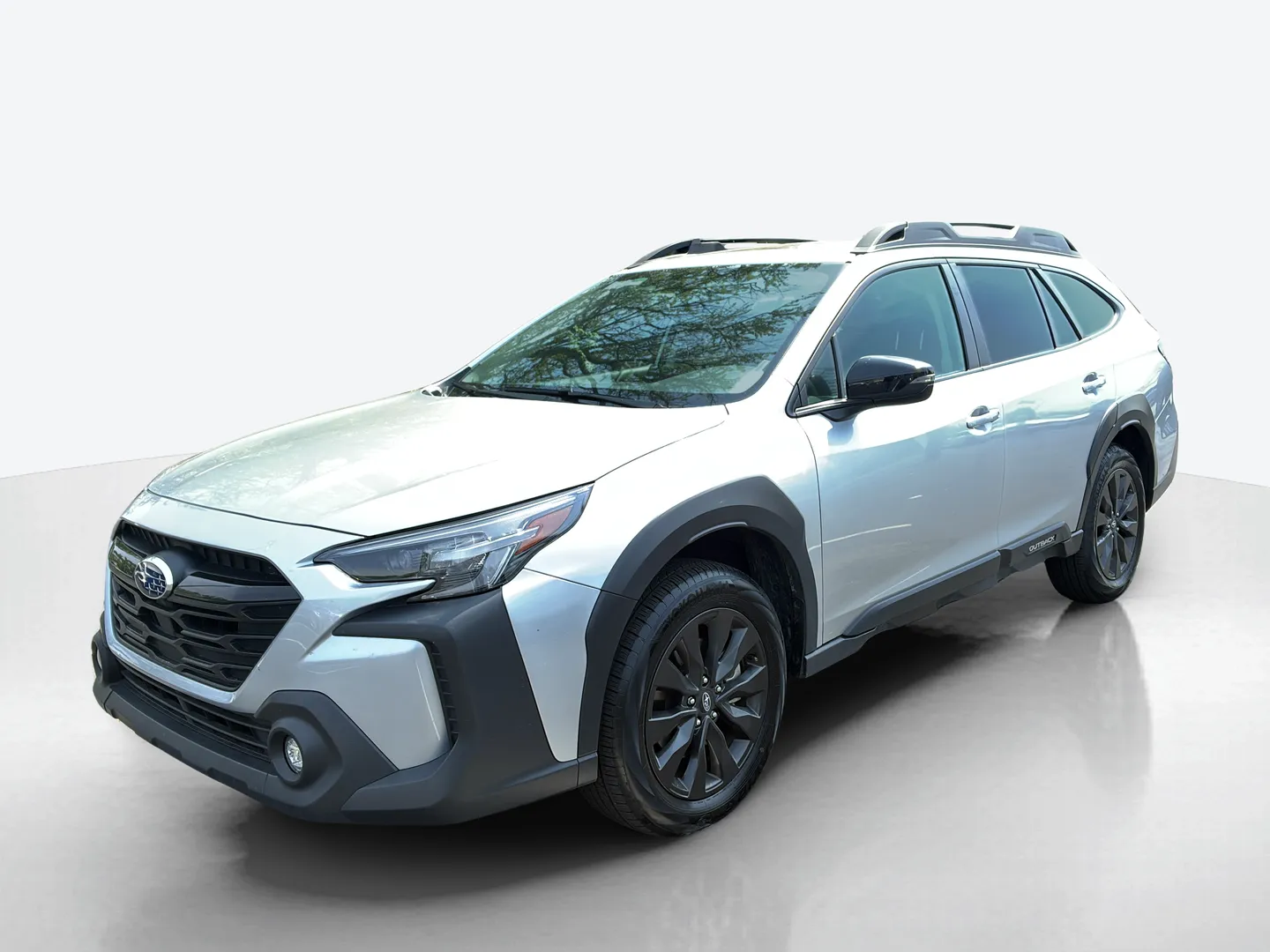 2025 Subaru Outback — image 1 of 8