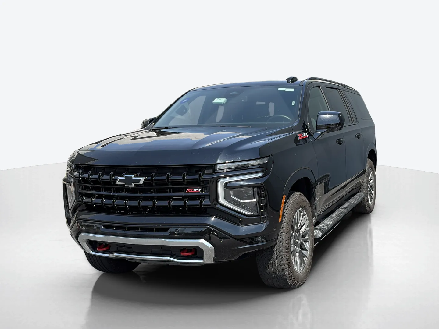 2025 Chevrolet Suburban — image 1 of 6