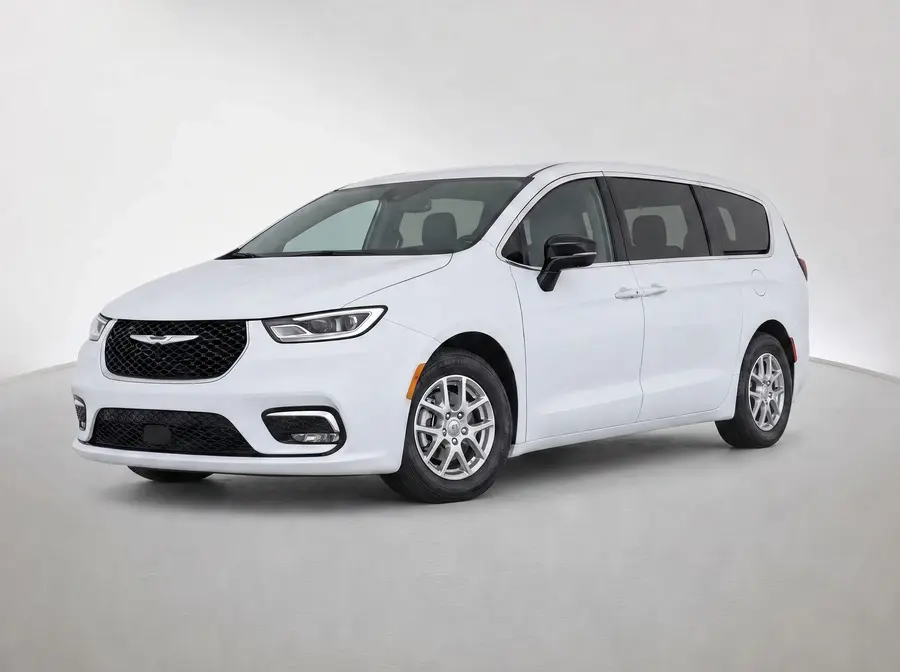 2026 Chrysler Pacifica — image 1 of 9