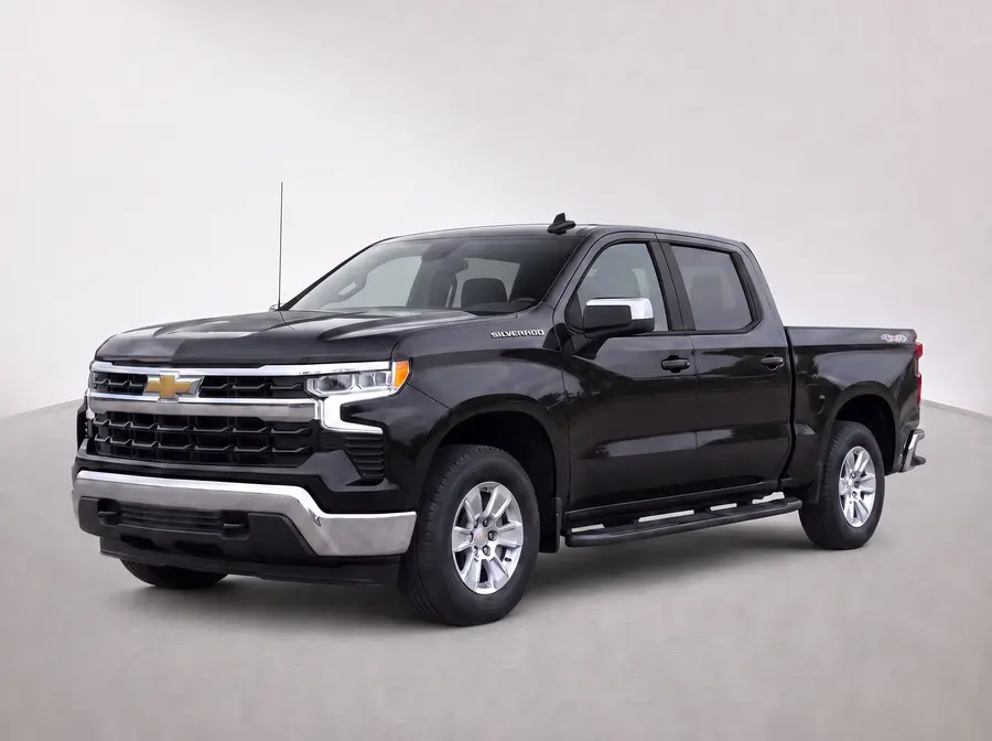2026 Chevrolet Silverado 1500 — image 1 of 9