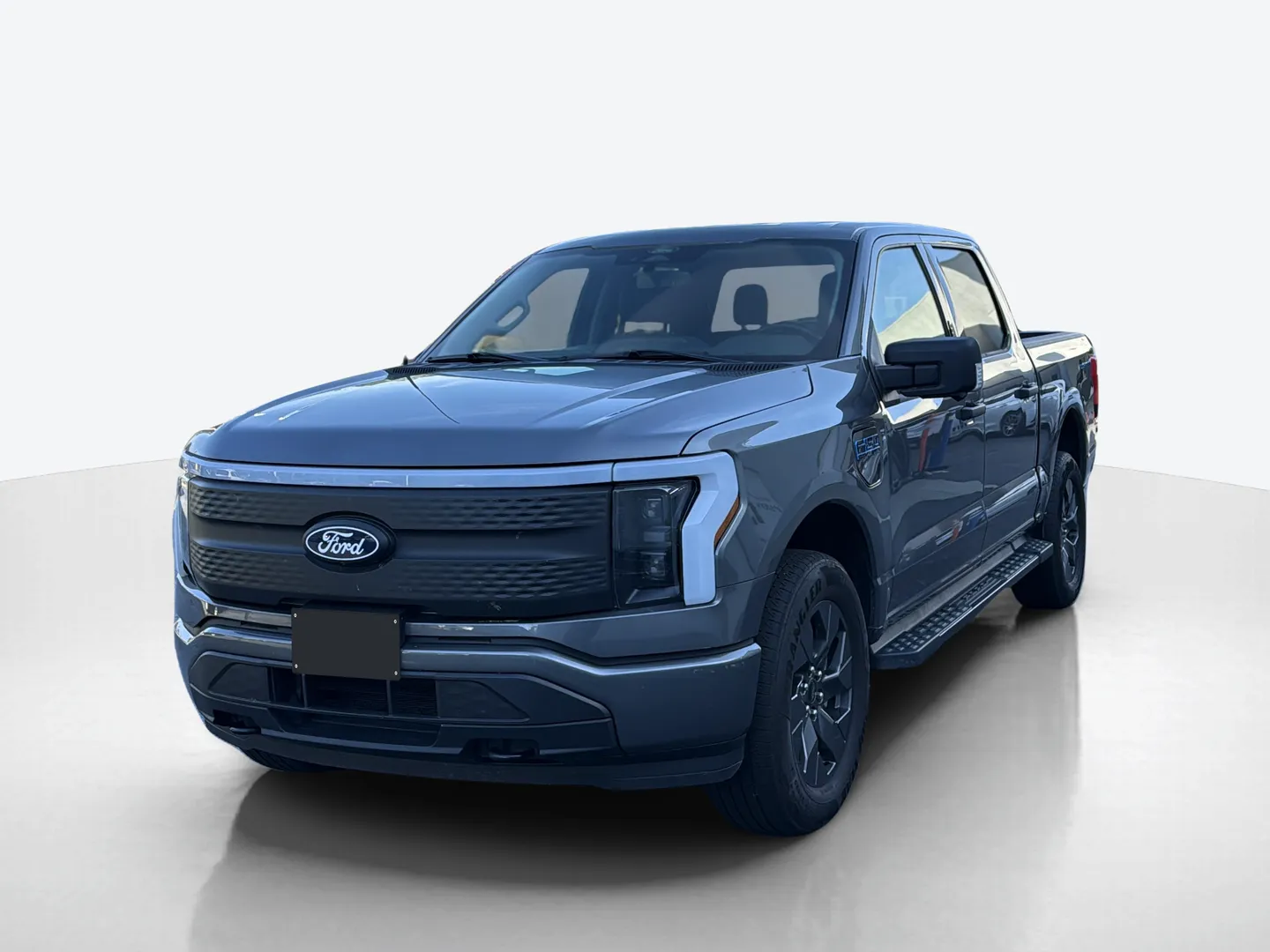 2024 Ford F-150 Lightning — image 1 of 6