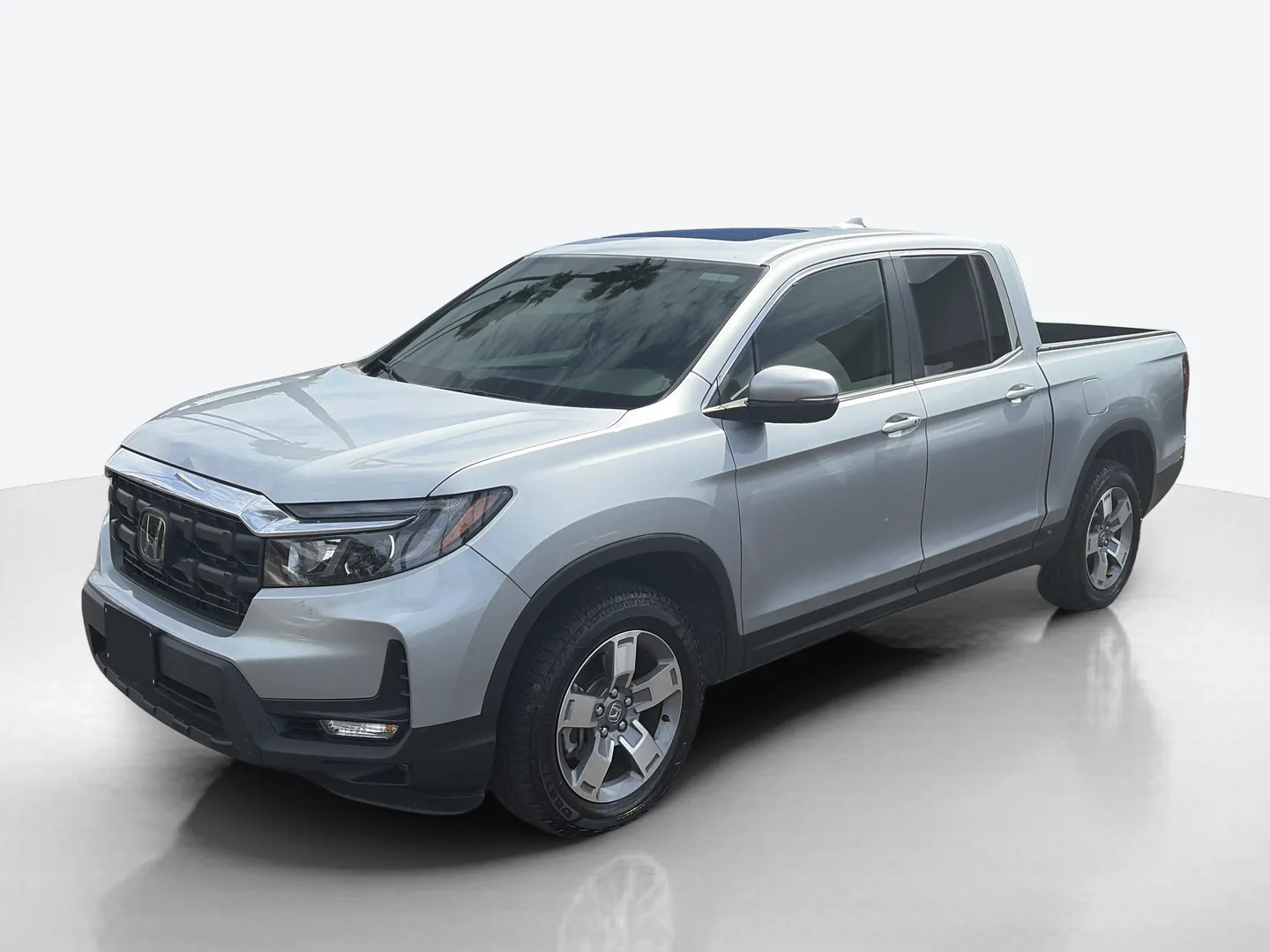 2025 Honda Ridgeline — image 1 of 6