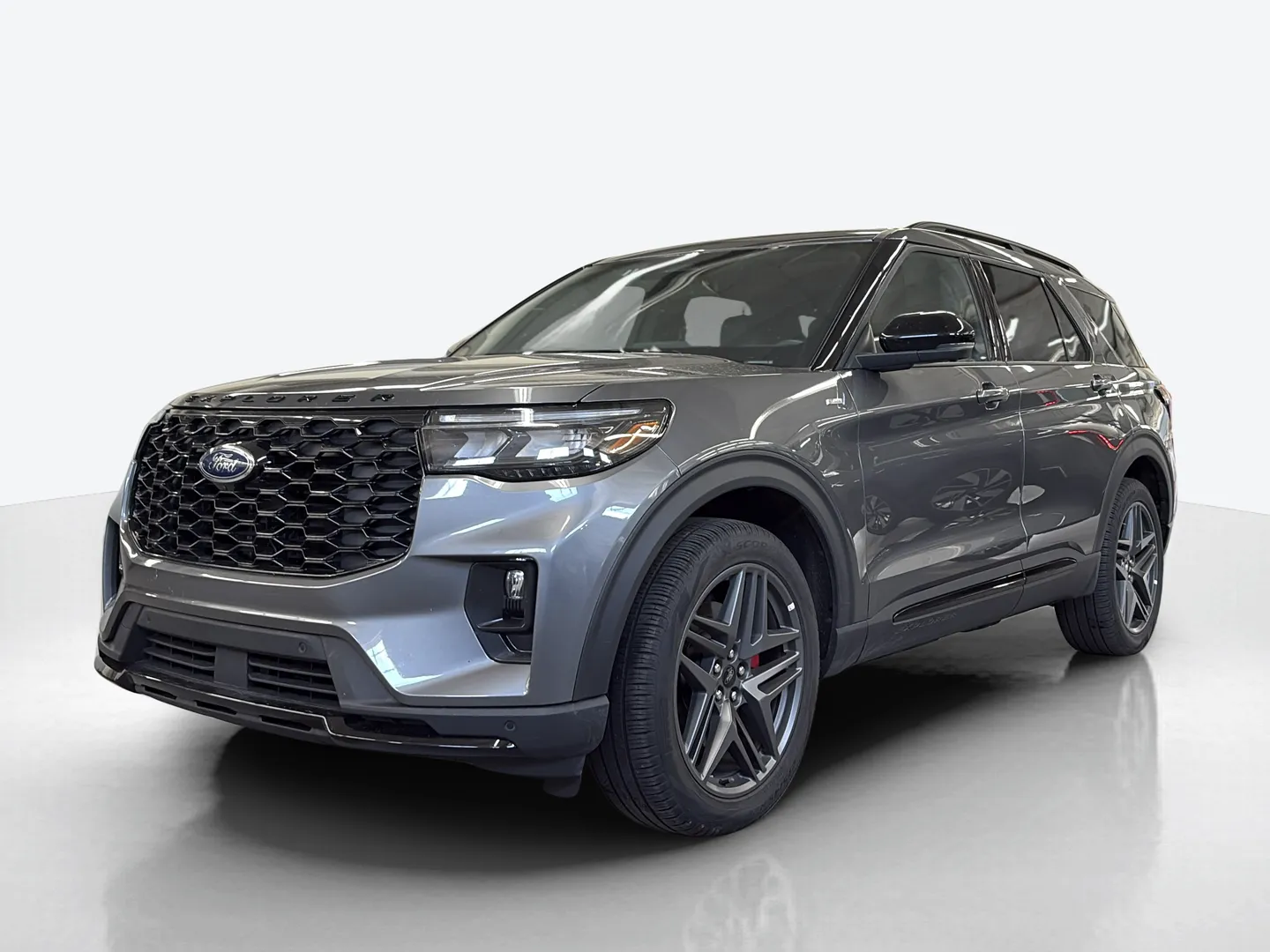 2025 Ford Explorer — image 1 of 6