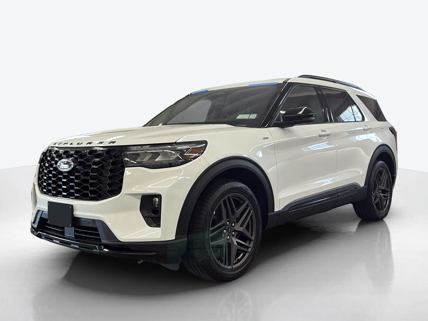 2025 Ford Explorer — image 1 of 6