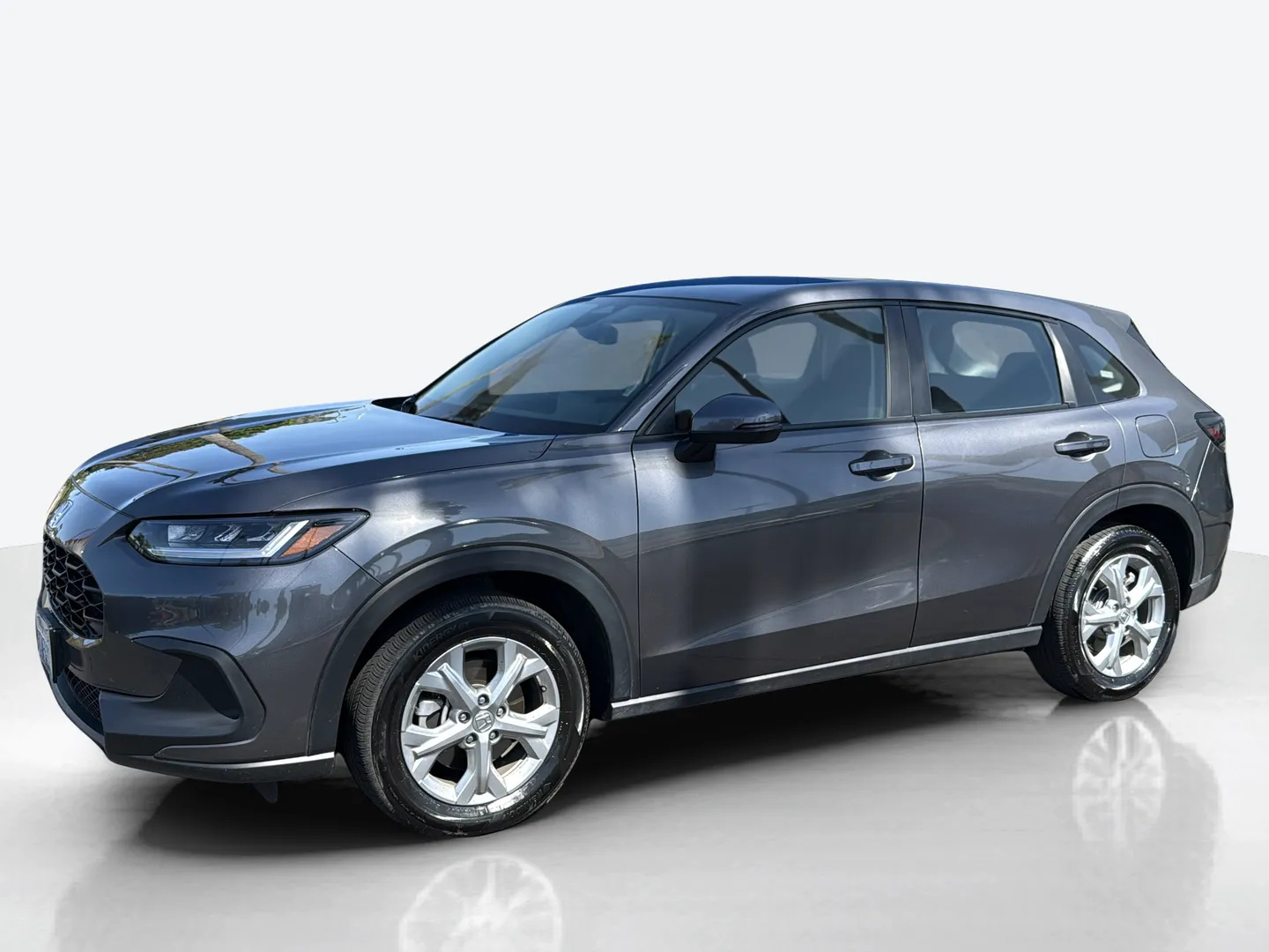 2025 Honda HR-V — image 1 of 8
