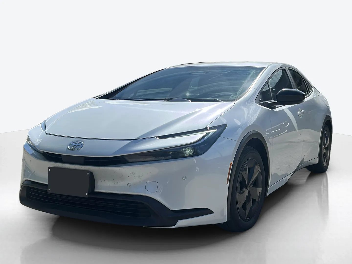 2025 Toyota Prius — image 1 of 8