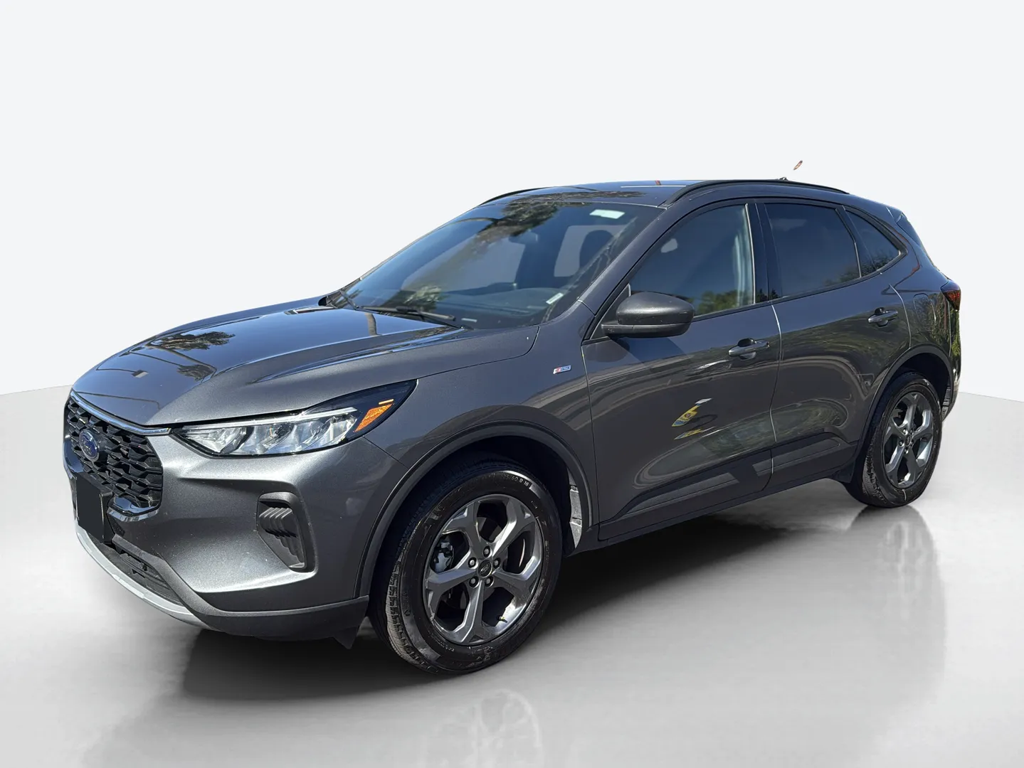 2025 Ford Escape — image 1 of 5