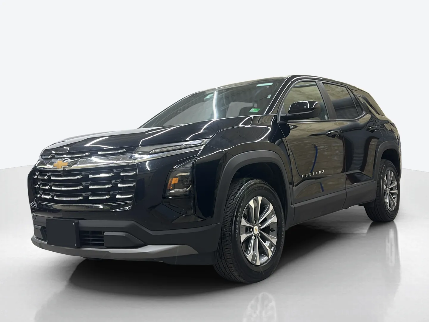 2025 Chevrolet Equinox — image 1 of 6