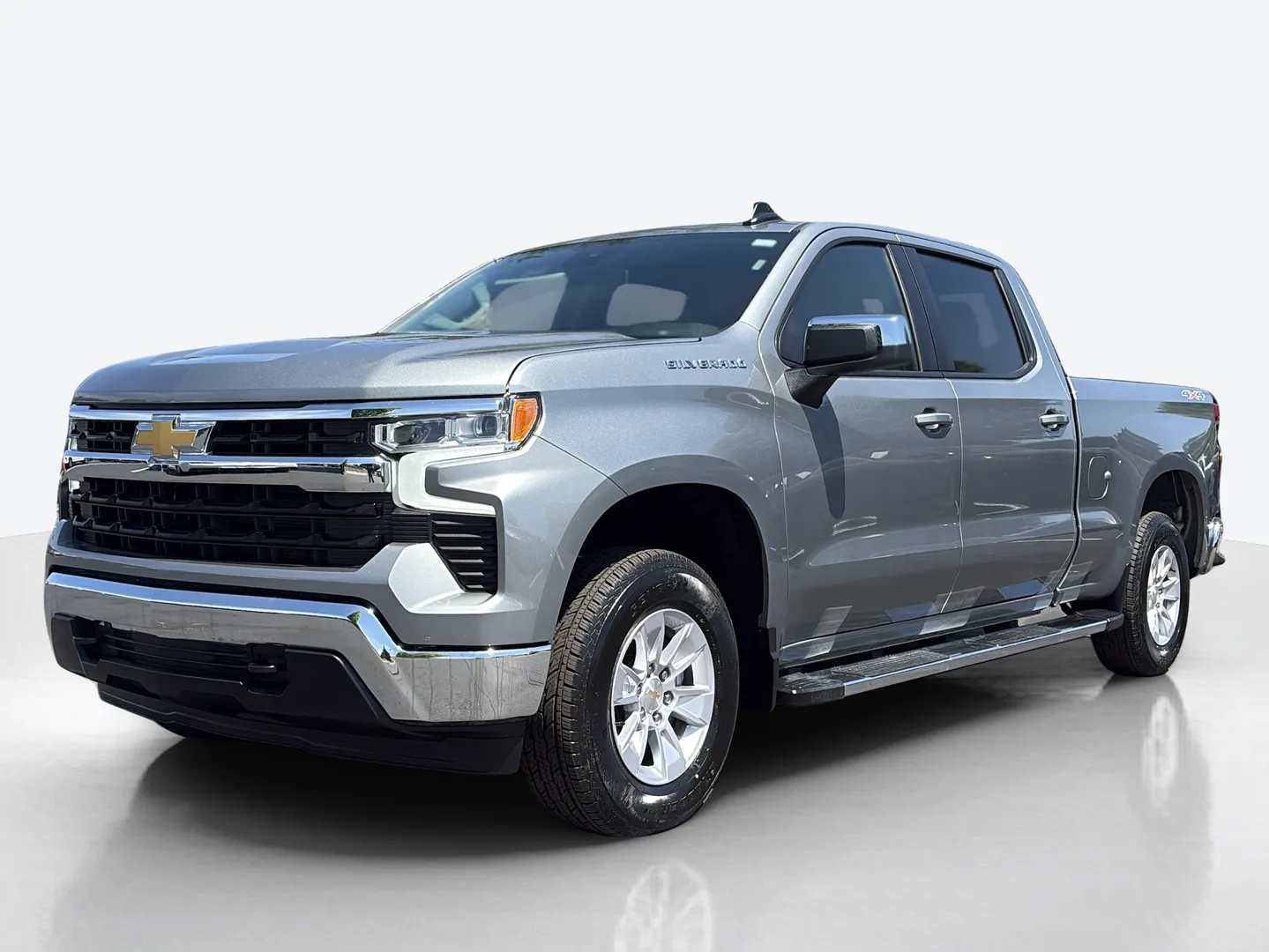 2026 Chevrolet Silverado 1500 — image 1 of 8