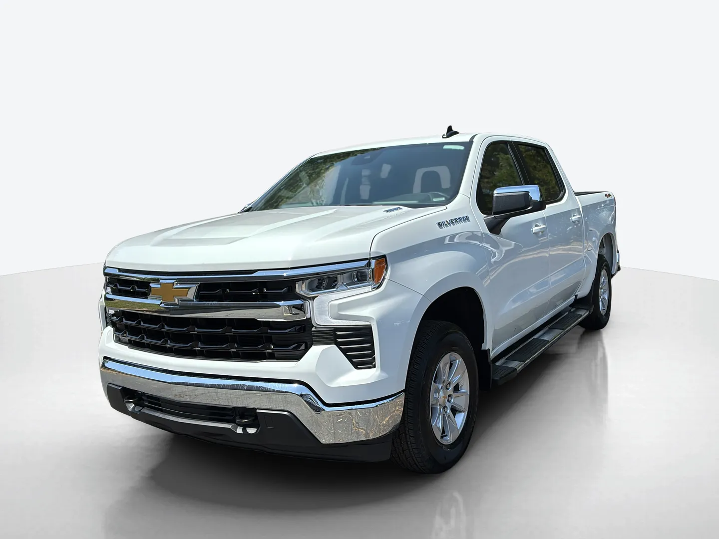 2026 Chevrolet Silverado 1500 — image 1 of 8