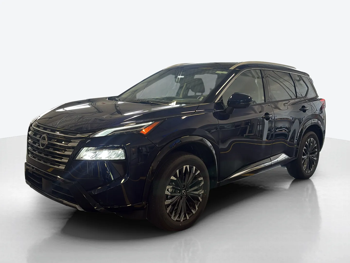 2026 Nissan Rogue — image 1 of 8