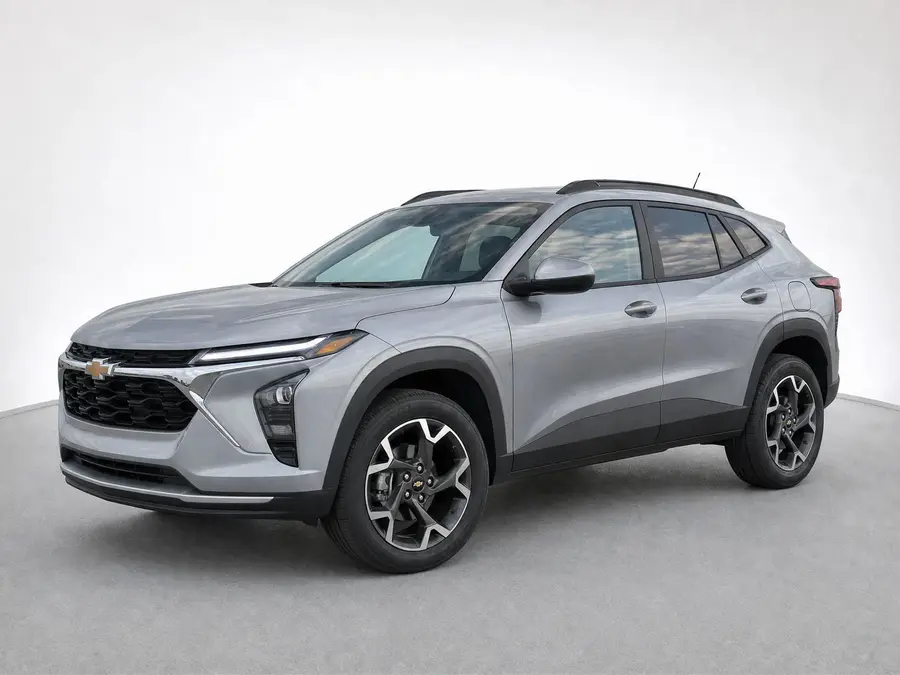 2025 Chevrolet Trax — image 1 of 9