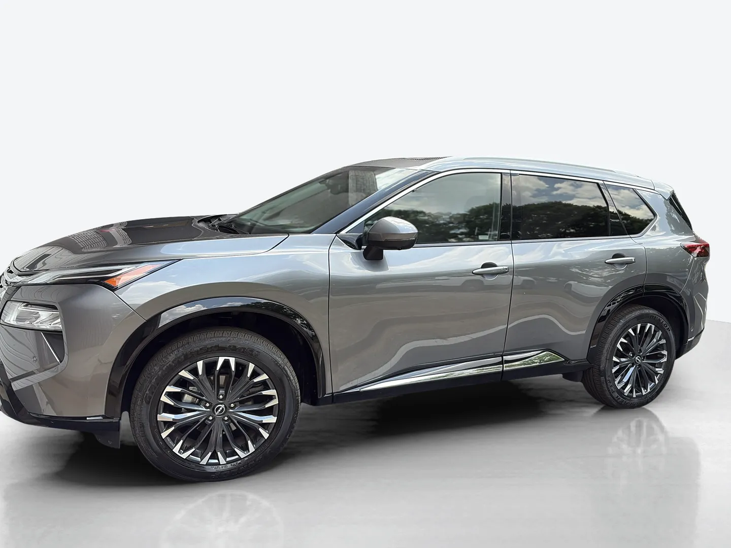 2026 Nissan Rogue — image 1 of 6