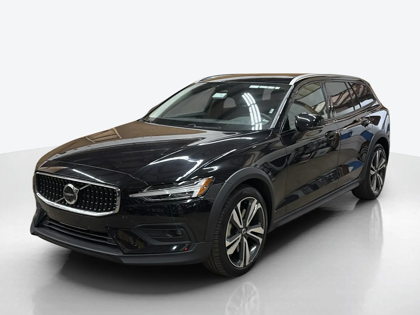 2025 Volvo V60 Cross Country