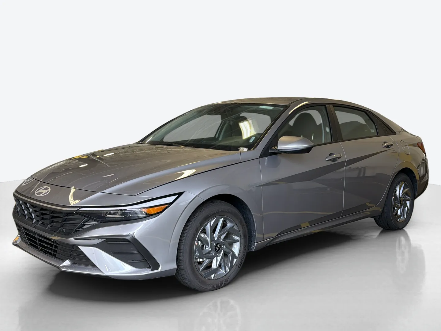 2026 Hyundai Elantra Hybrid — image 1 of 6