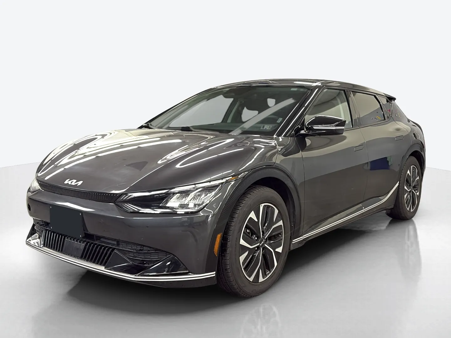 2023 Kia EV6 — image 1 of 6