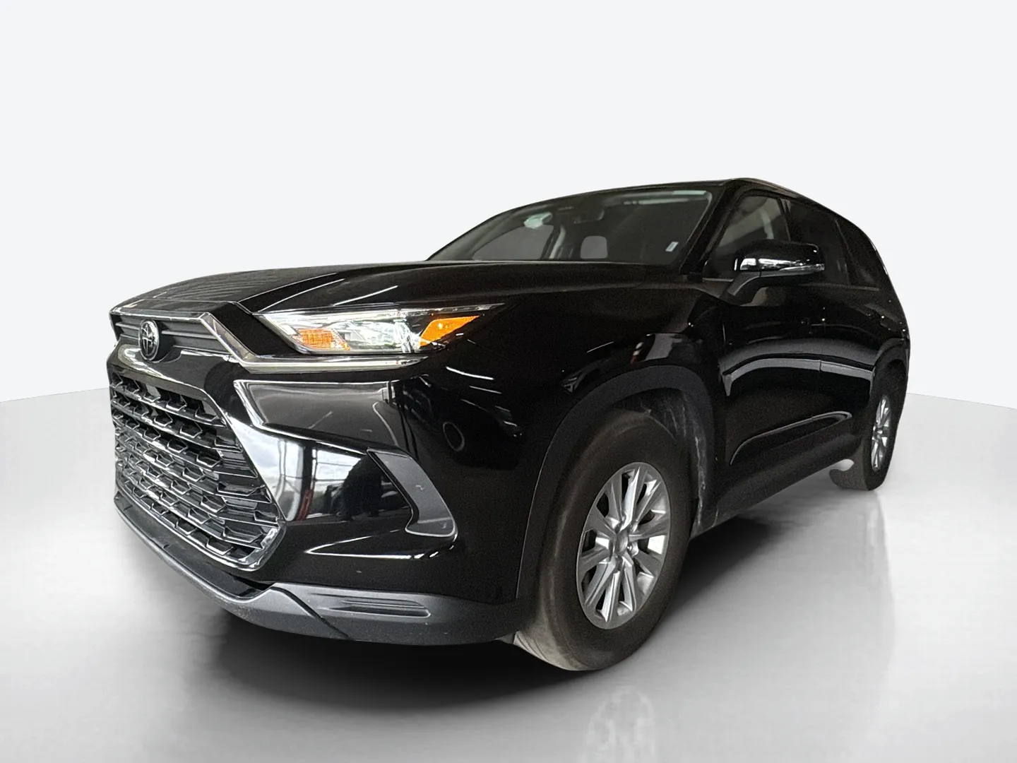 2025 Toyota Grand Highlander — image 1 of 6