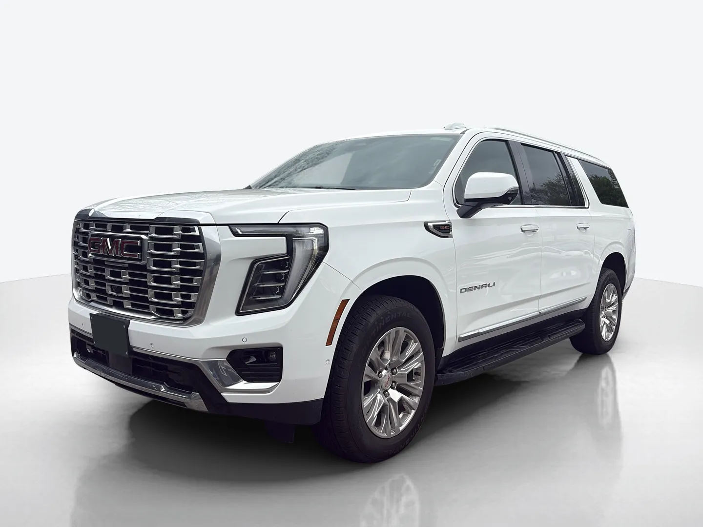 2025 GMC Yukon XL — image 1 of 6