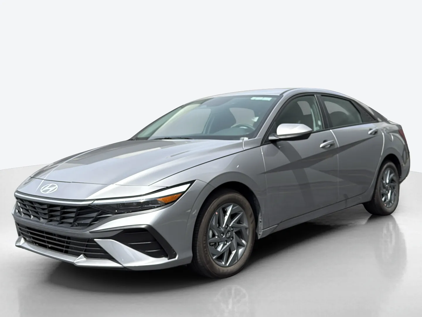 2026 Hyundai Elantra Hybrid — image 1 of 6