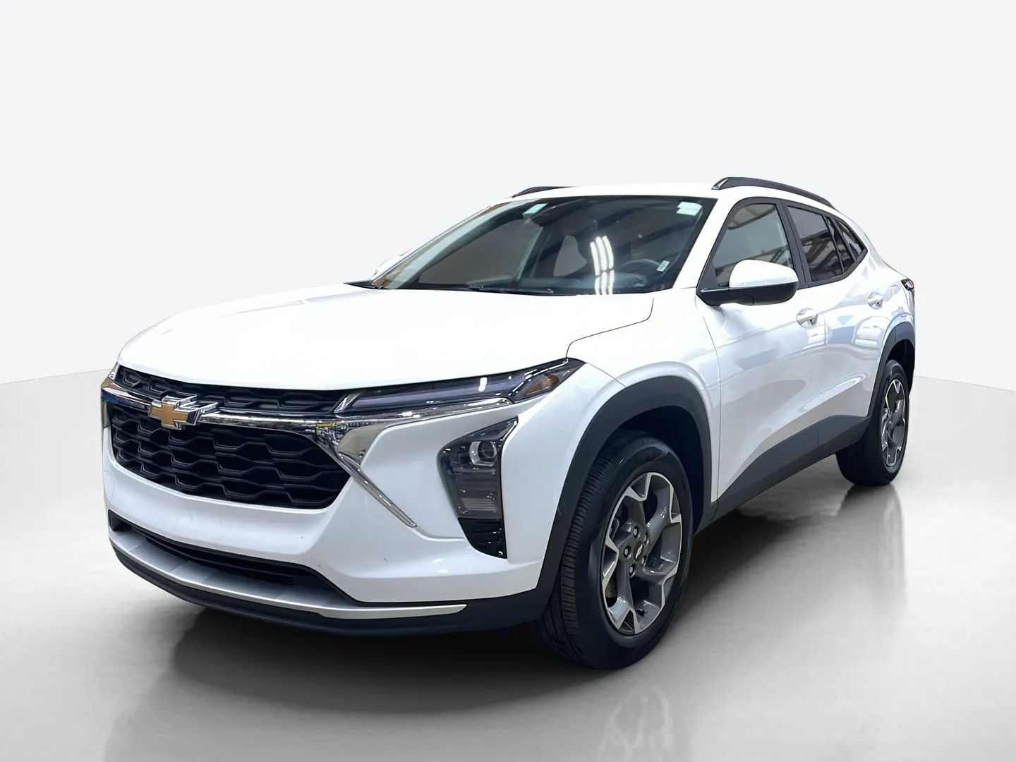 2025 Chevrolet Trax — image 1 of 6